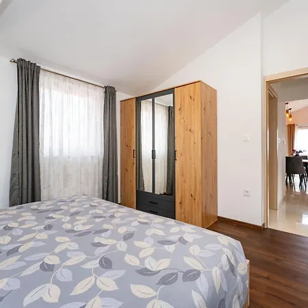 Apartman Sea View Betina, Murter *