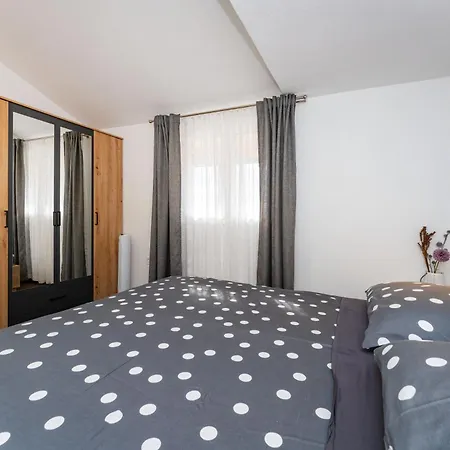 Sea View Betina, Murter Apartamento