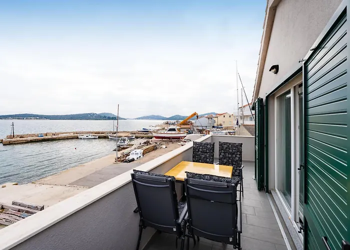 Sea View Betina, Murter 베티나