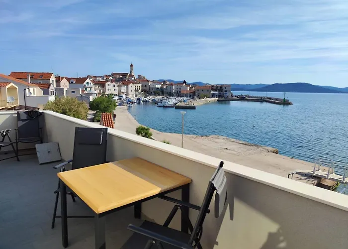 Apartment Sea View Betina, Murter *